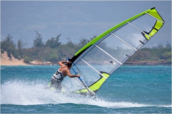 2010 Titan  &copy; Bogo
