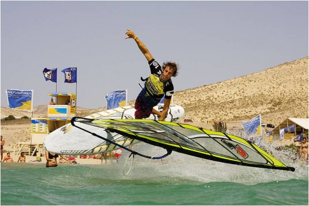Steven Van Broeckhoven got forth on Fuerte Steven Van Broeckhoven got forth on Fuerte