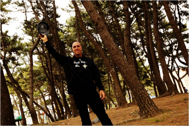 Micah Buzianis won 2012 PWA Ulsan, Korea event