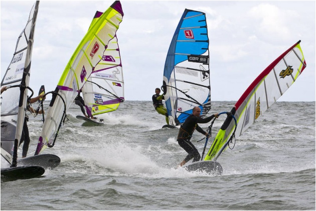 Micah Buzianis won 2012 PWA Ulsan, Korea event
