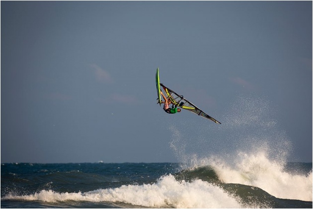 Camille Juban wins the 2012 AWT Hatteras Wave Jam