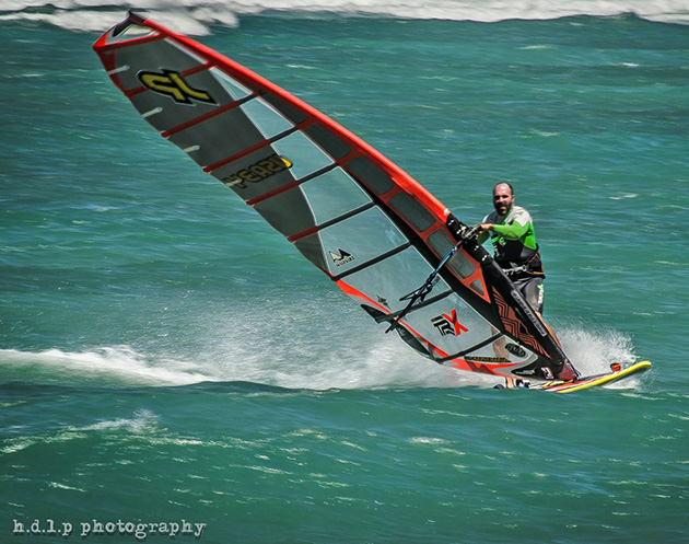 Rigging MauiSails 2014 TR-X by Micah Buzianis