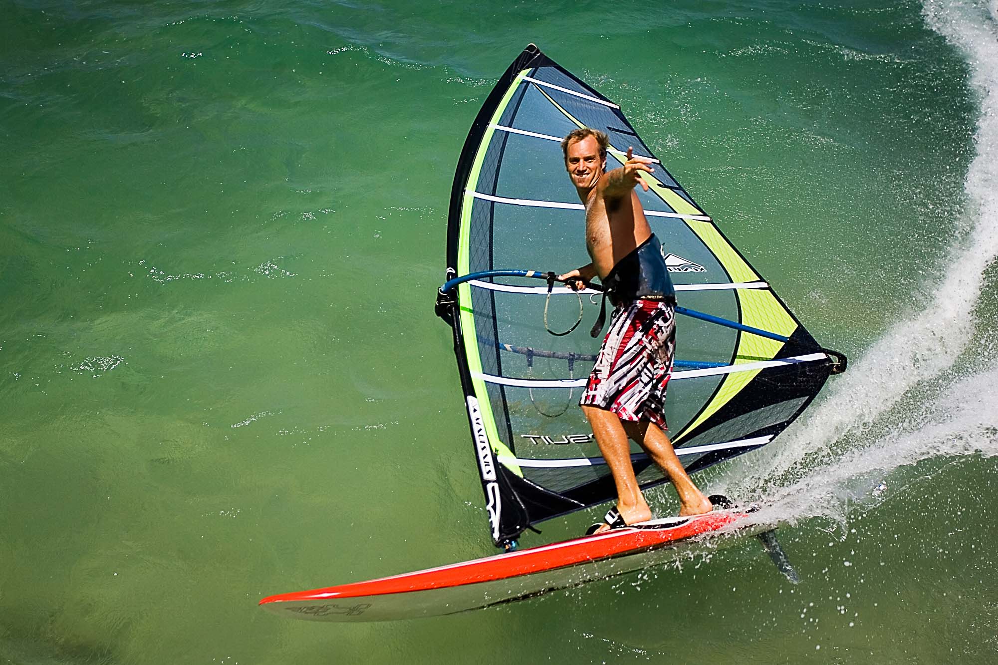 2007 Pursuit Freeride no cam sail MauiSails Hawaii